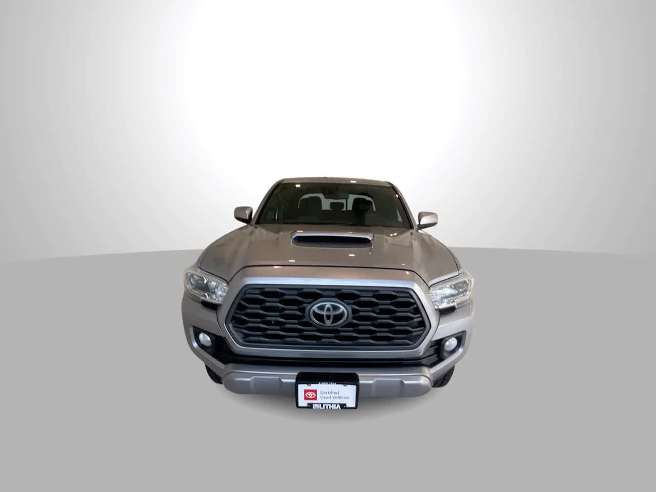 Certified 2021 Toyota Tacoma TRD Sport w/ Technology Package AWD/4WD image 3