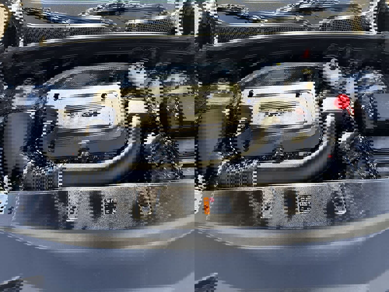 Used 2025 Buick Envision Sport Touring image 32