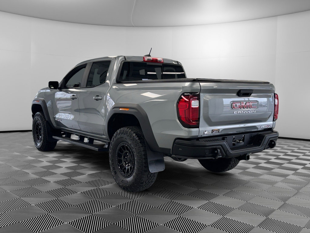 Used 2024 GMC Canyon AT4X w/ AT4X AEV Edition AWD/4WD image 6