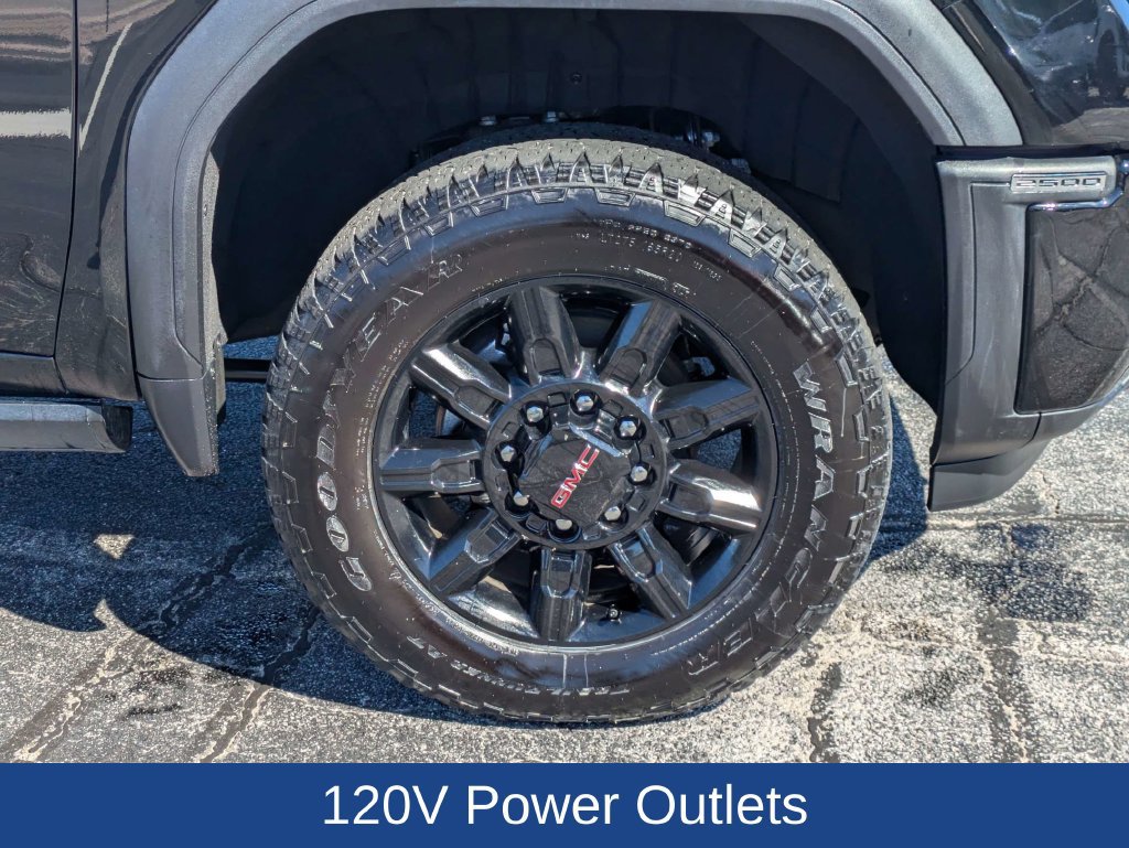 Used 2026 GMC Sierra 2500 AT4 w/ AT4 Premium Plus Package AWD/4WD image 12