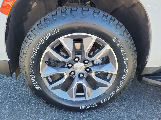 Used 2022 Chevrolet Tahoe LT w/ LT Signature Plus Package AWD/4WD image 16