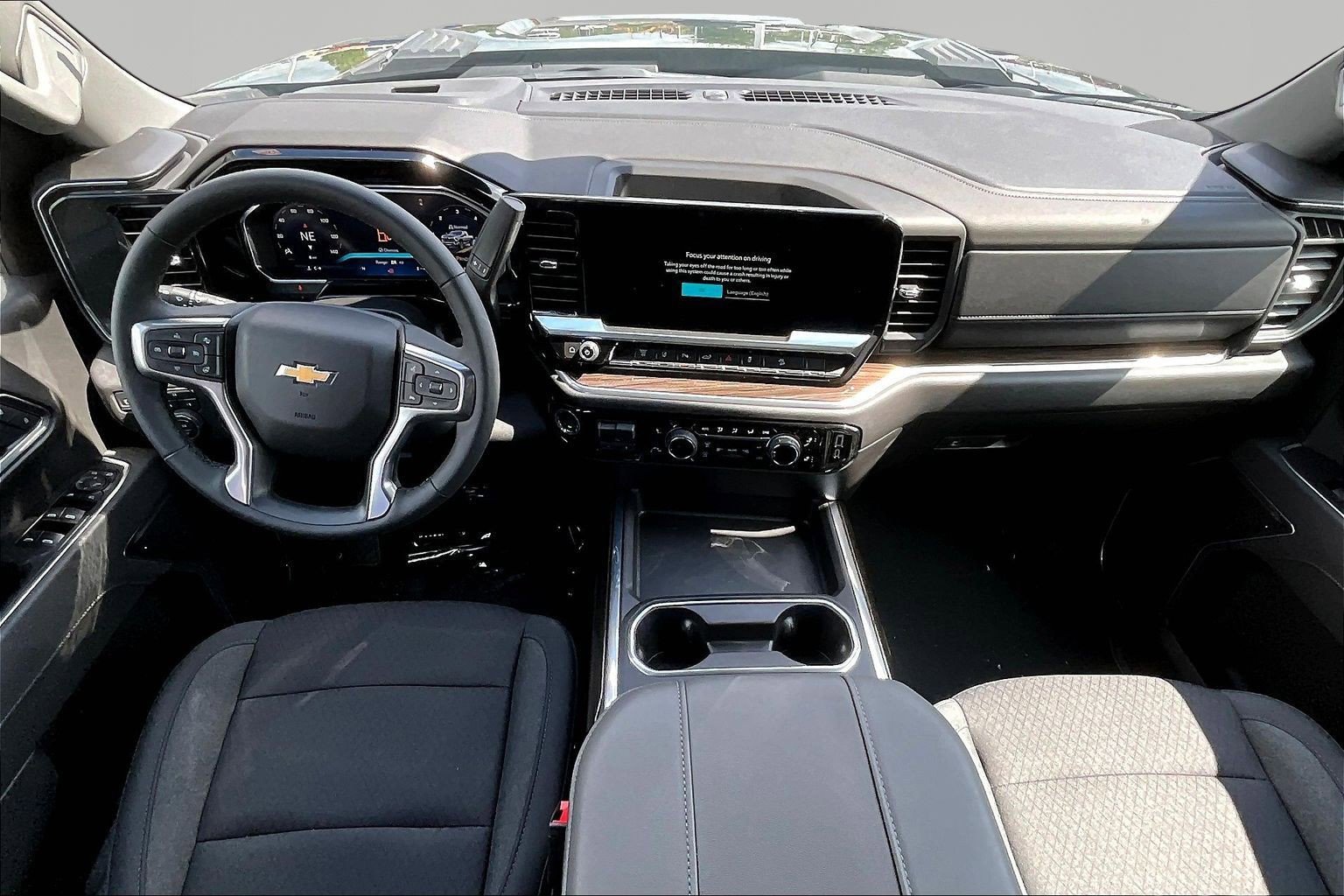 New 2026 Chevrolet Silverado 2500 LT w/ Z71 Chrome Sport Edition AWD/4WD image 5