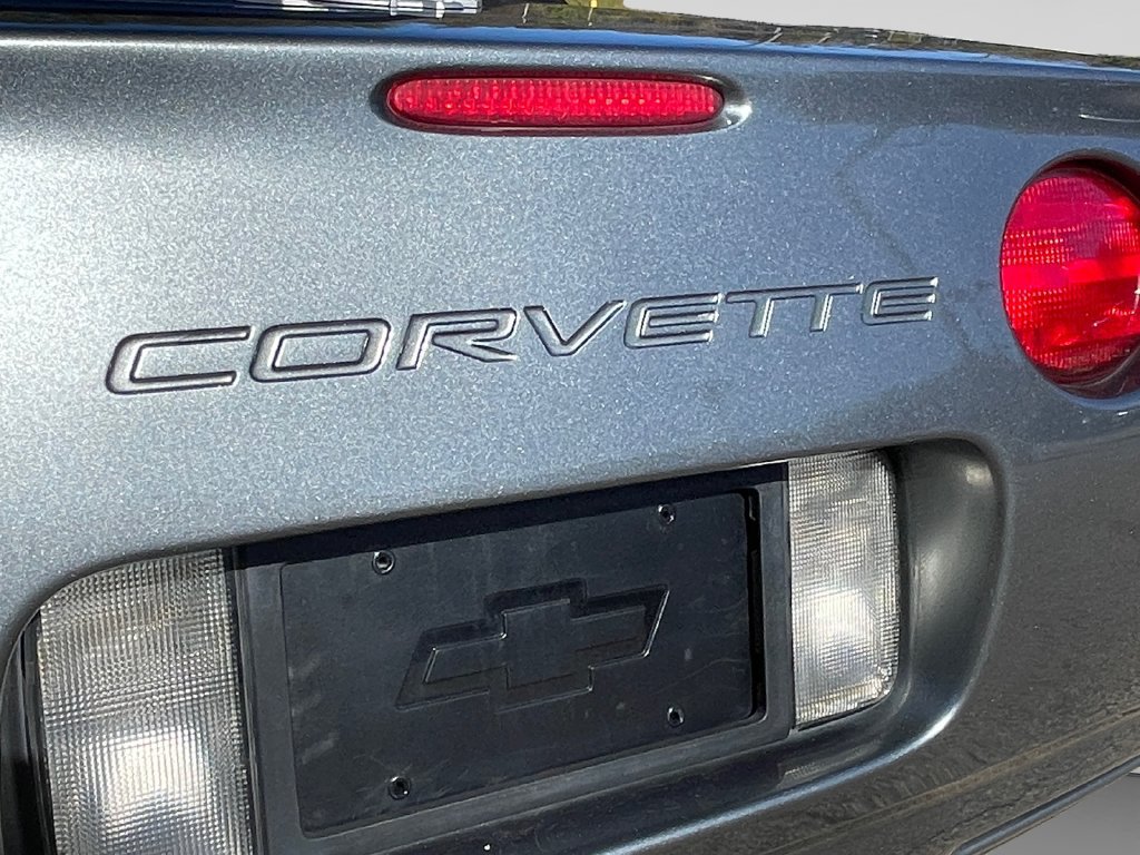 Used 2003 Chevrolet Corvette Convertible w/ Preferred Equipment Group1 RWD image 17