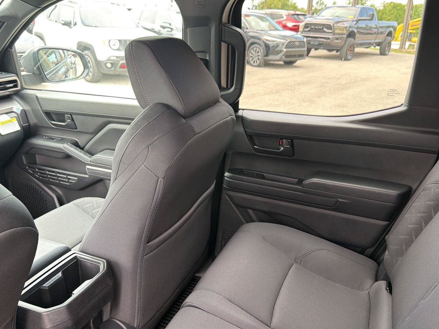 Used 2026 Toyota Tacoma SR5 AWD/4WD image 21