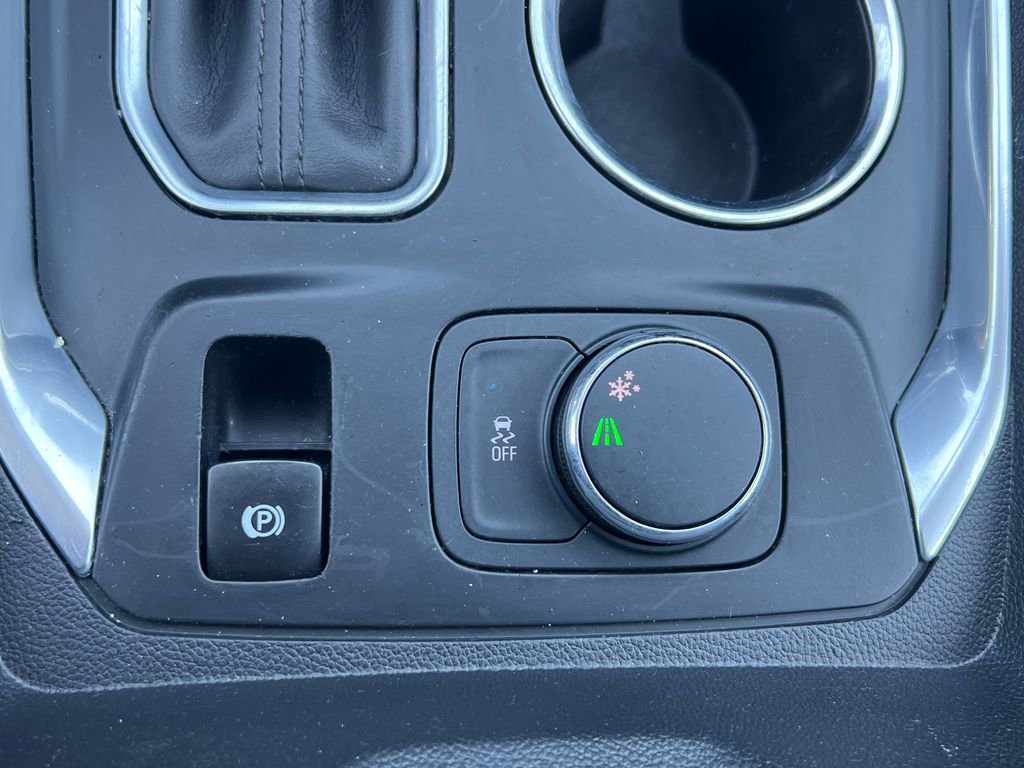 Used 2019 Chevrolet Traverse LT image 25