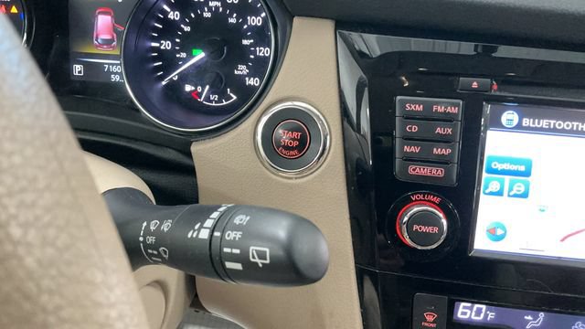 Used 2015 Nissan Rogue SV w/ SV Premium Package FWD image 23