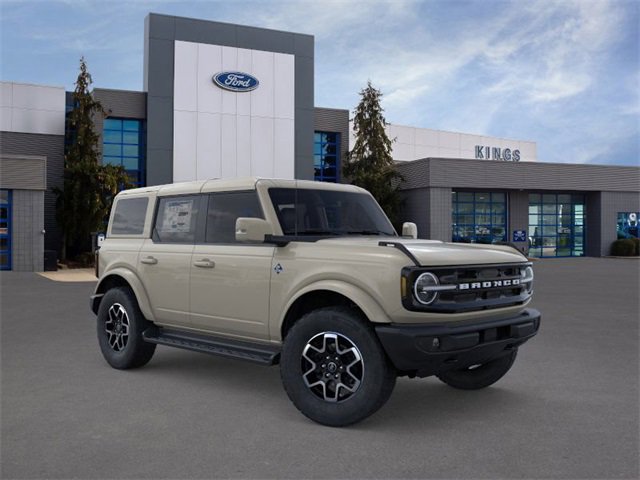 New 2025 Ford Bronco Outer Banks image 7