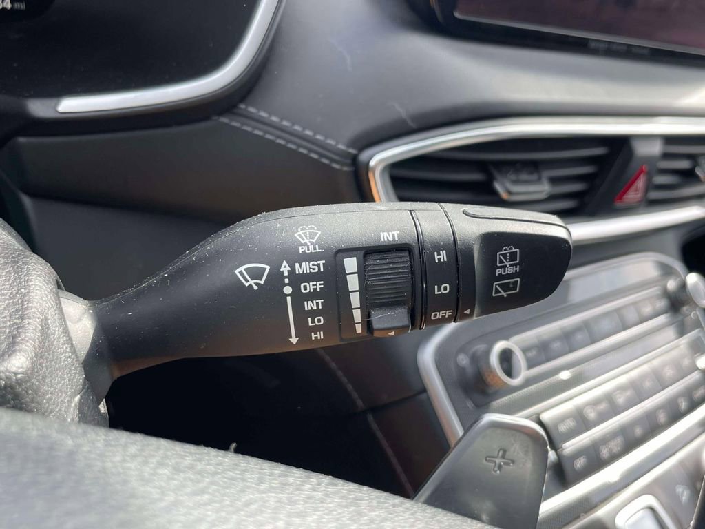 Certified 2021 Hyundai Santa Fe SEL Premium image 24