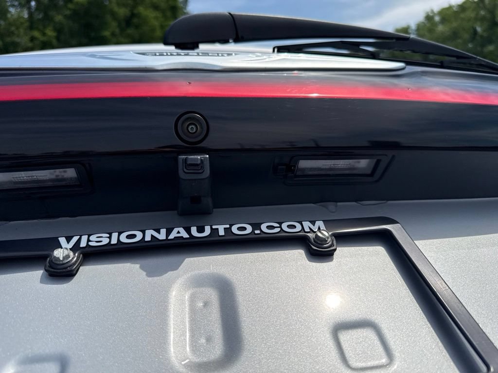 New 2026 Chrysler Pacifica Select AWD/4WD image 17
