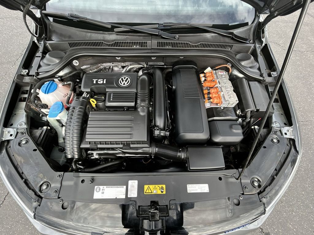 Used 2013 Volkswagen Jetta SEL Premium image 26