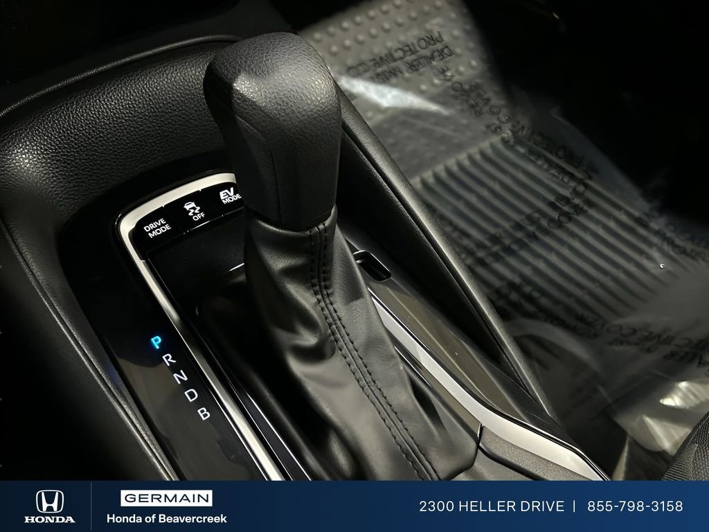 Used 2024 Toyota Corolla LE image 28