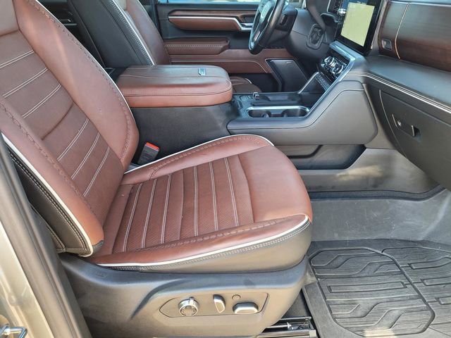 Used 2024 GMC Sierra 2500 Denali Ultimate w/ Max Trailering Package image 25