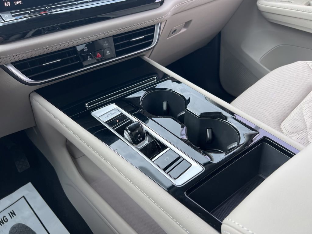 New 2026 Volkswagen Atlas SE image 19