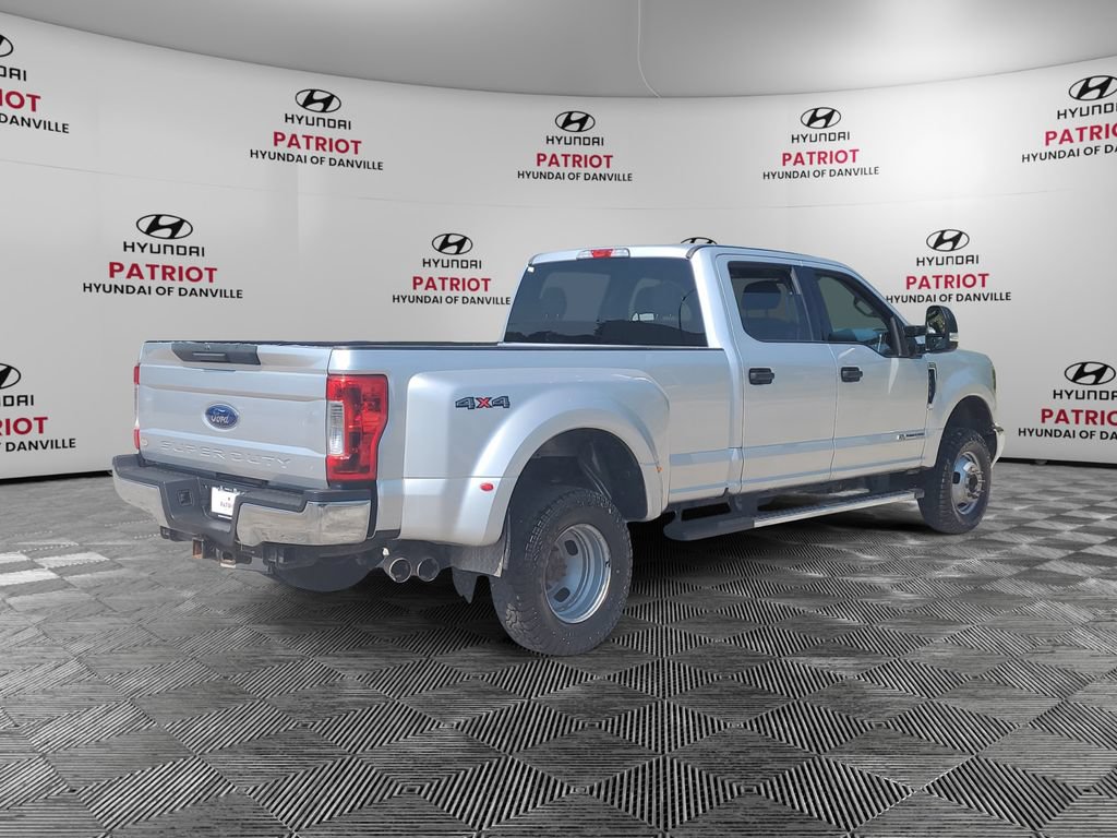 Used 2019 Ford F350 XLT AWD/4WD image 3