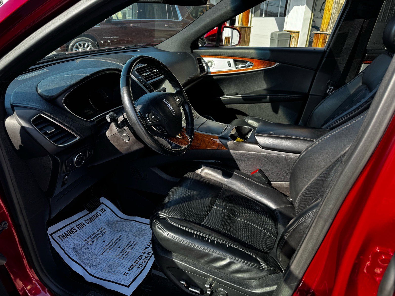 Used 2017 Lincoln MKX Reserve w/ Luxury Package image 9