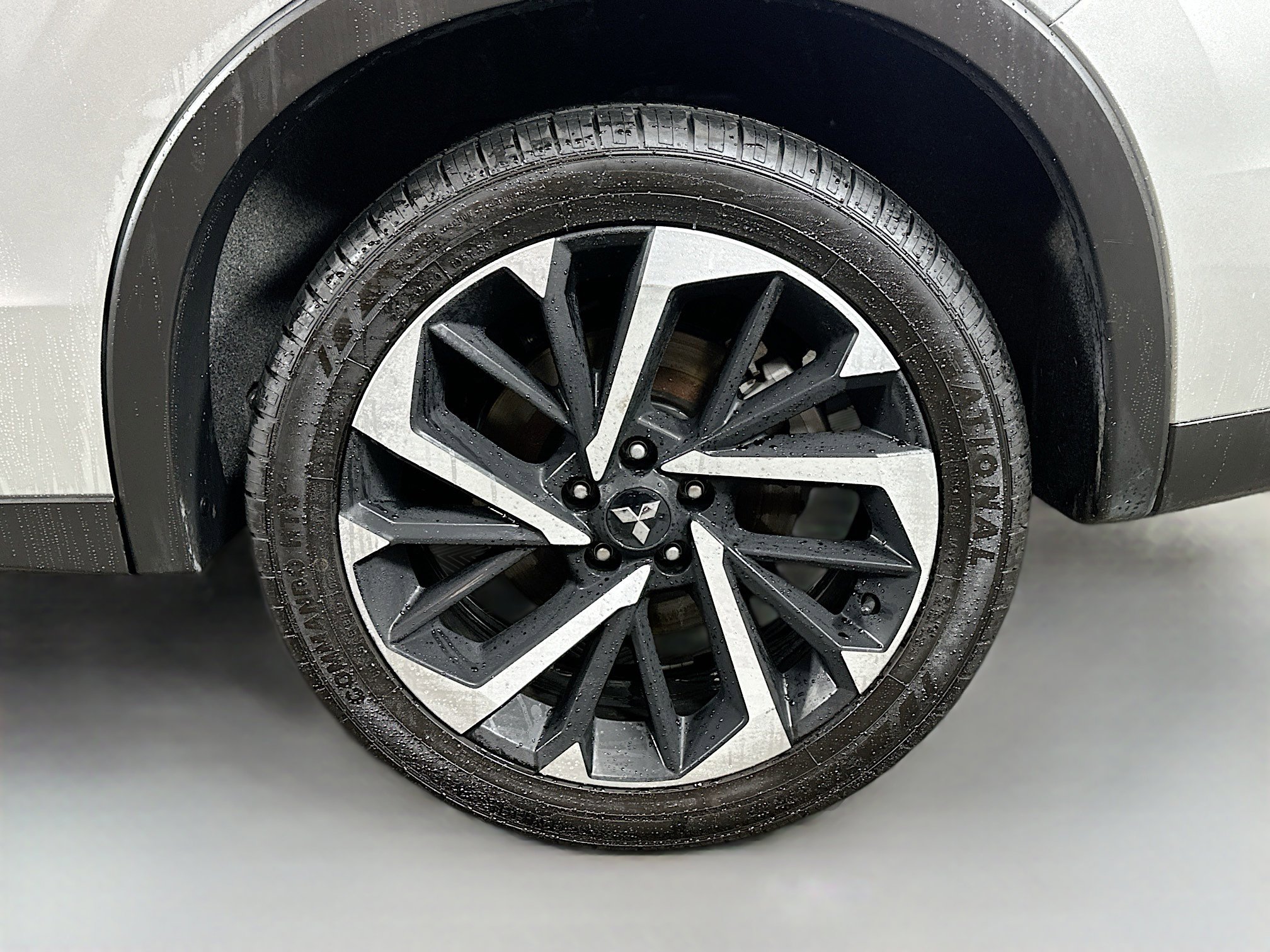 Used 2024 Mitsubishi Outlander Ralliart image 30