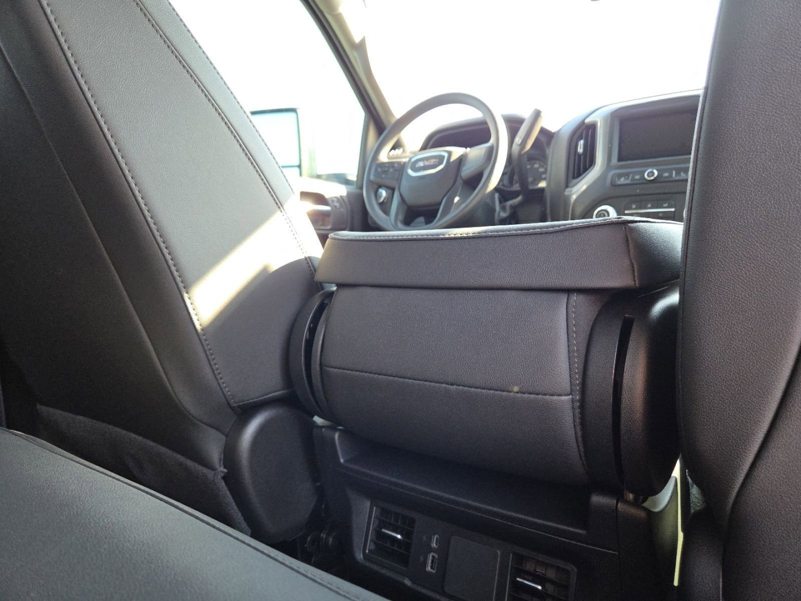 New 2026 GMC Sierra 2500 Pro w/ Convenience Package RWD image 25