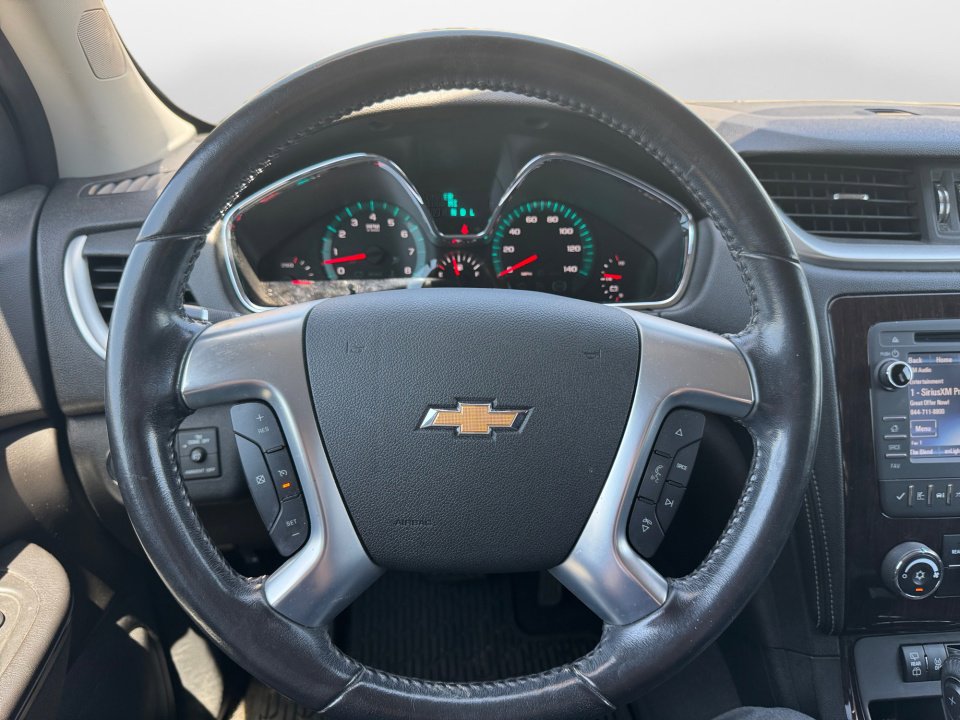 Used 2017 Chevrolet Traverse LT AWD/4WD image 10