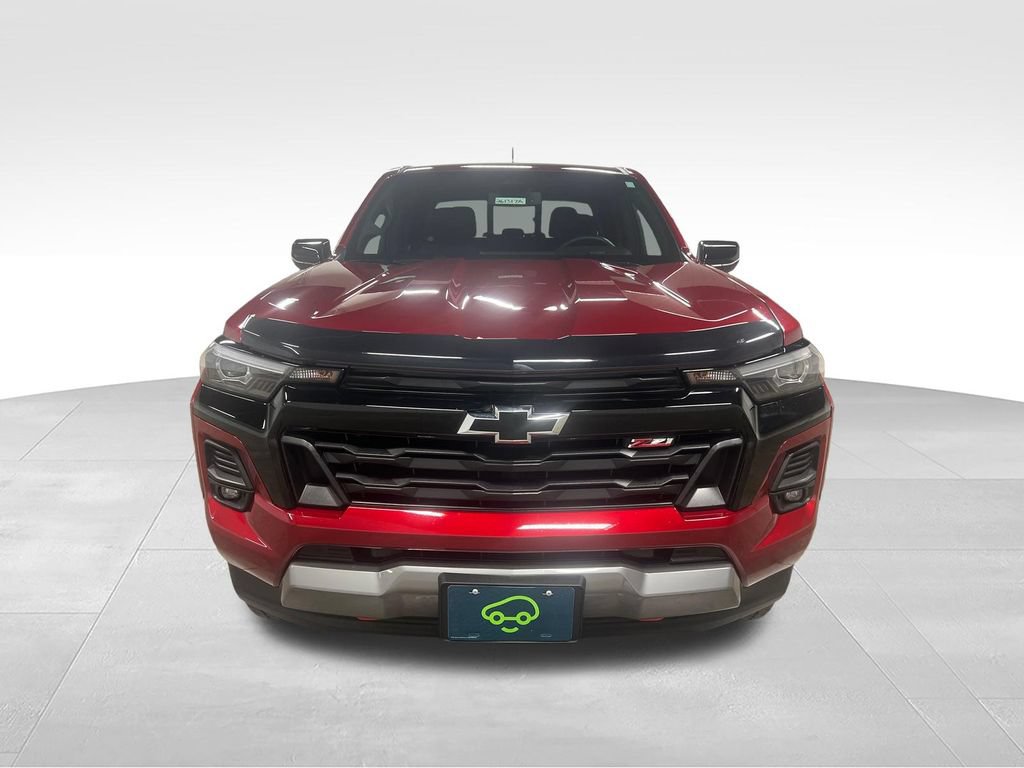 Certified 2024 Chevrolet Colorado Z71 w/ Z71 Convenience Package 2 AWD/4WD image 4