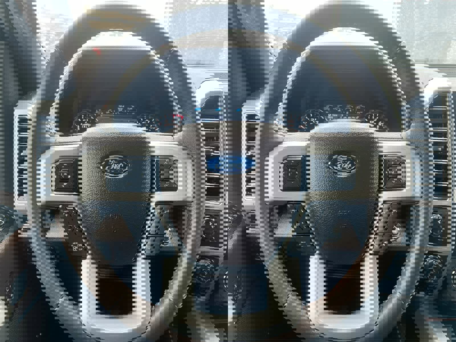 Used 2017 Ford F150 King Ranch w/ Equipment Group 601A Luxury image 22