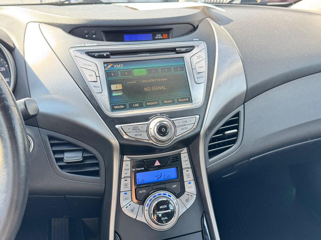 Used 2013 Hyundai Elantra Limited w/ Technology Pkg FWD image 10