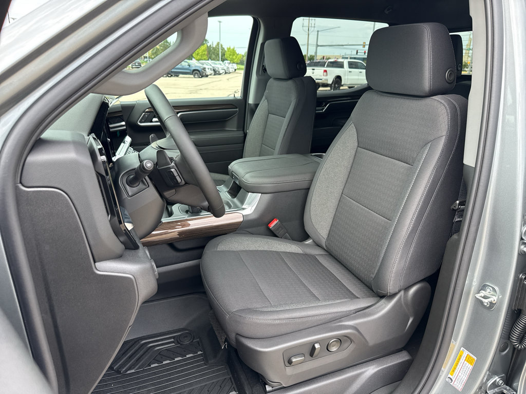 New 2026 Chevrolet Silverado 1500 RST w/ Safety Package AWD/4WD image 14