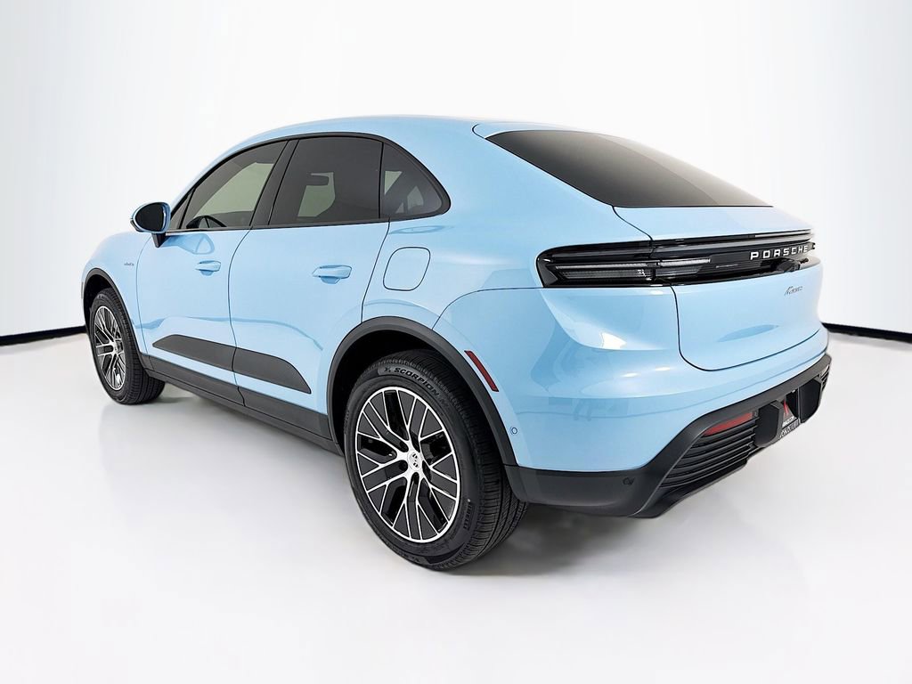 New 2026 Porsche Macan Electric image 3
