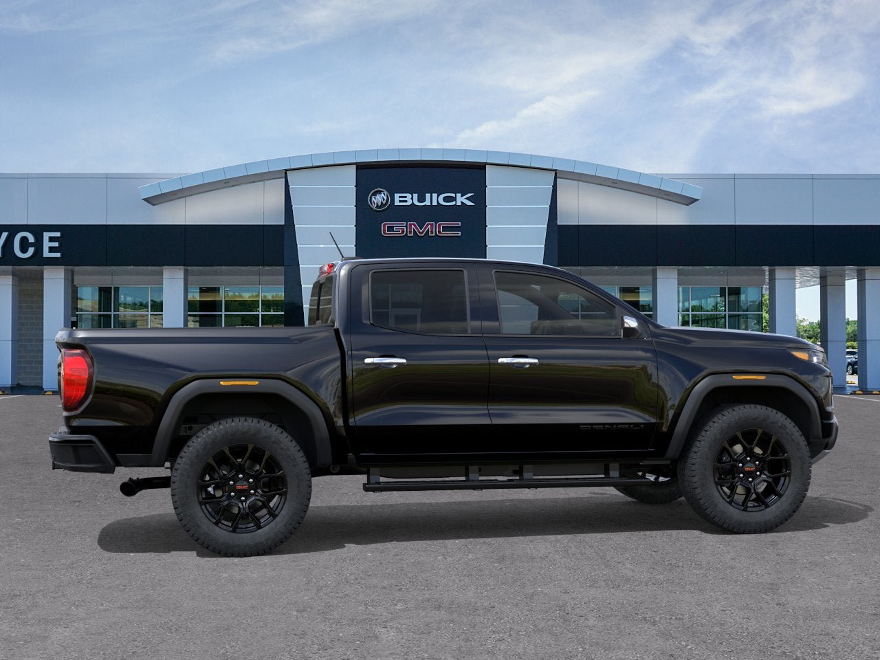 New 2026 GMC Canyon Denali w/ LPO, Denali Black Edition AWD/4WD image 5