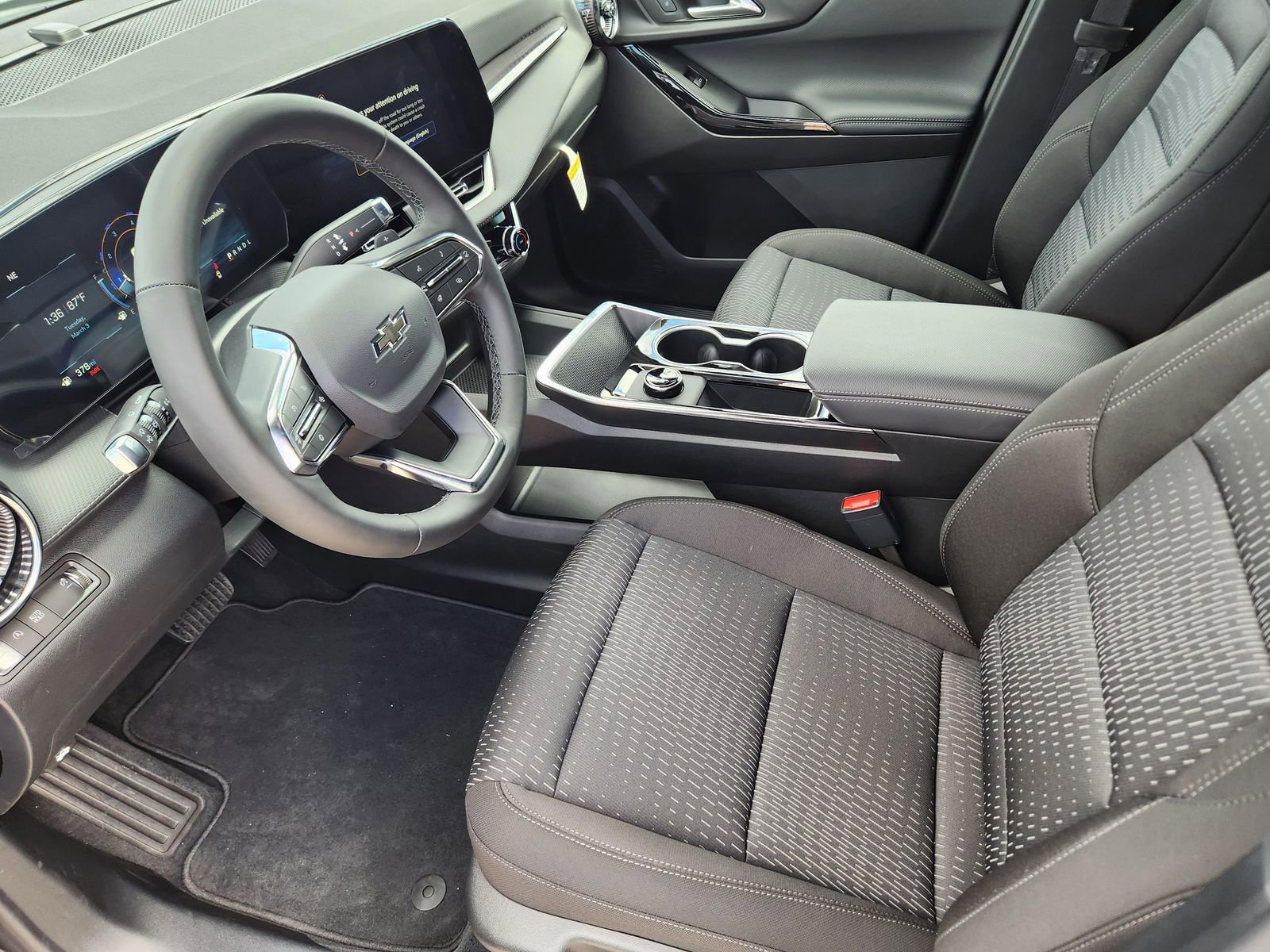 New 2026 Chevrolet Equinox LT w/ Midnight Edition image 11