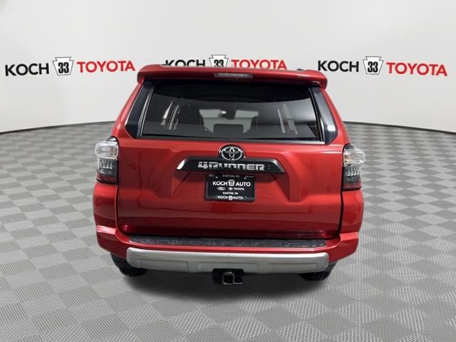 Used 2022 Toyota 4Runner TRD Off-Road Premium image 7