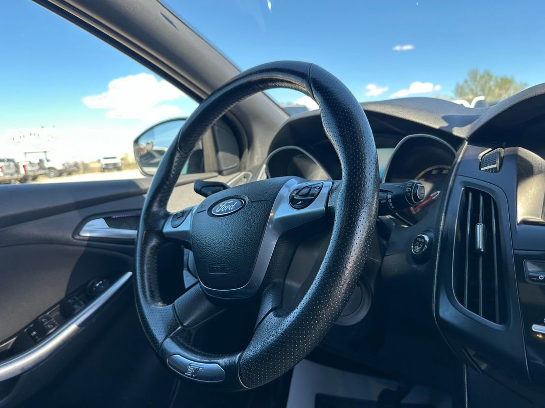 Used 2014 Ford Focus ST w/ Equipment Group 201A image 18