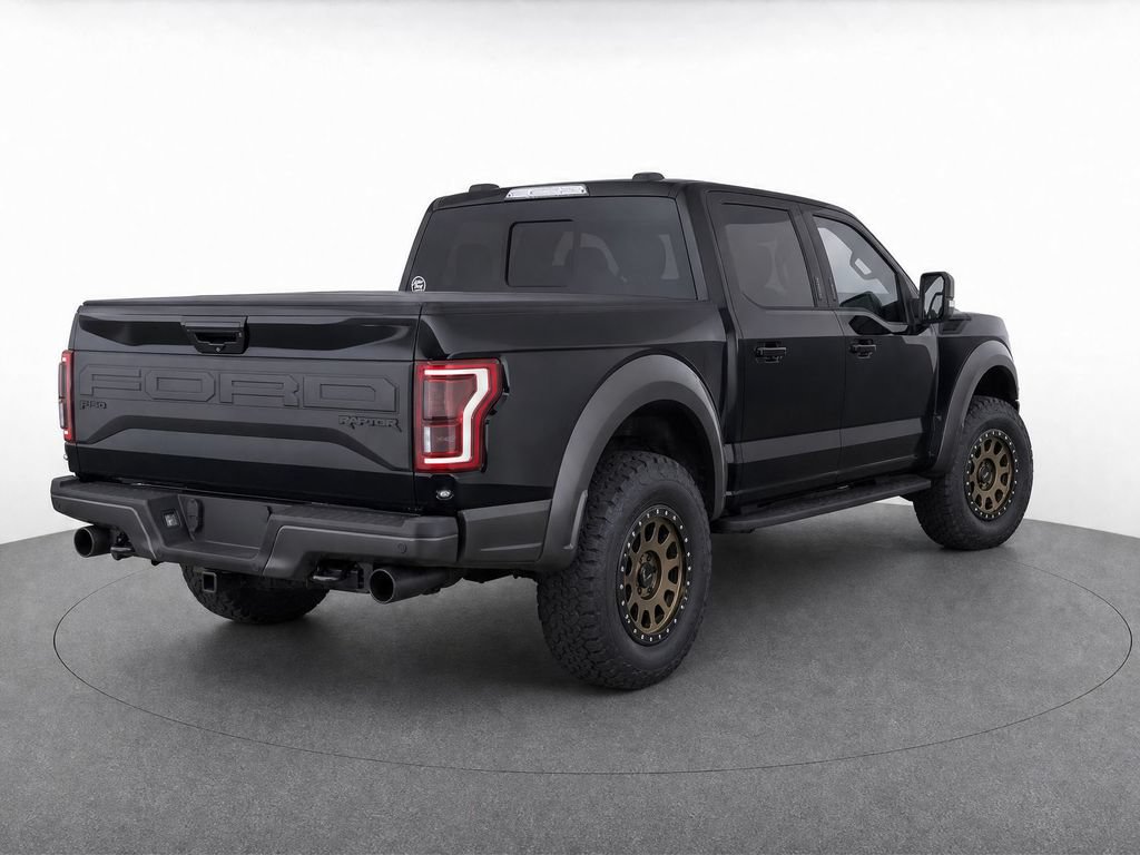 Used 2018 Ford F150 Raptor w/ Equipment Group 802A Luxury AWD/4WD image 4