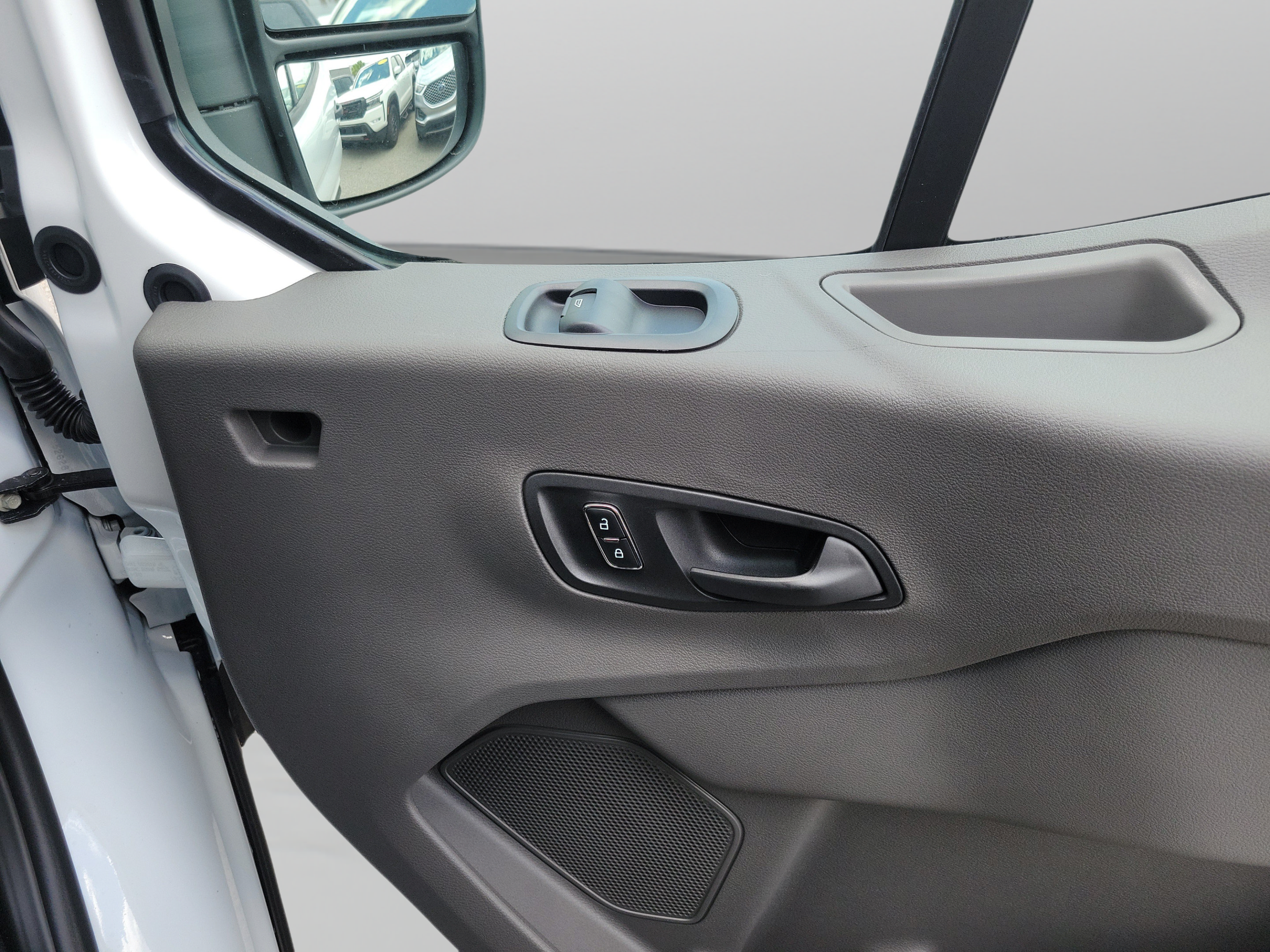 New 2026 Ford Transit 150 Low Roof RWD image 11