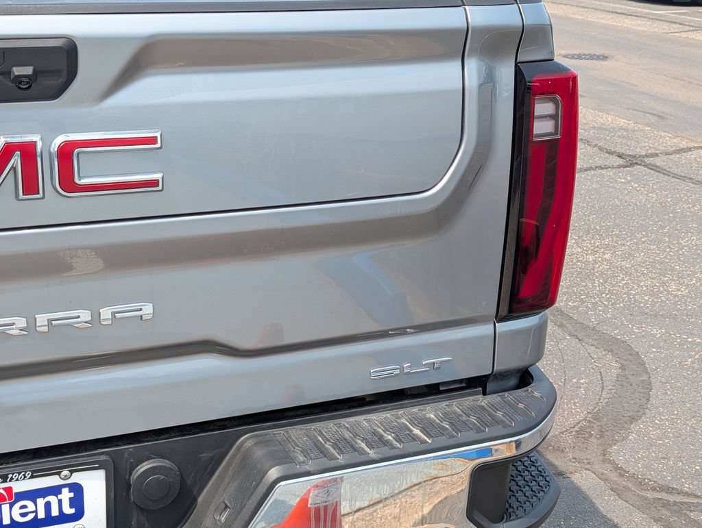 Used 2024 GMC Sierra 3500 SLT AWD/4WD image 7