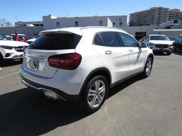 Used 2018 Mercedes-Benz GLA 250 4MATIC image 4