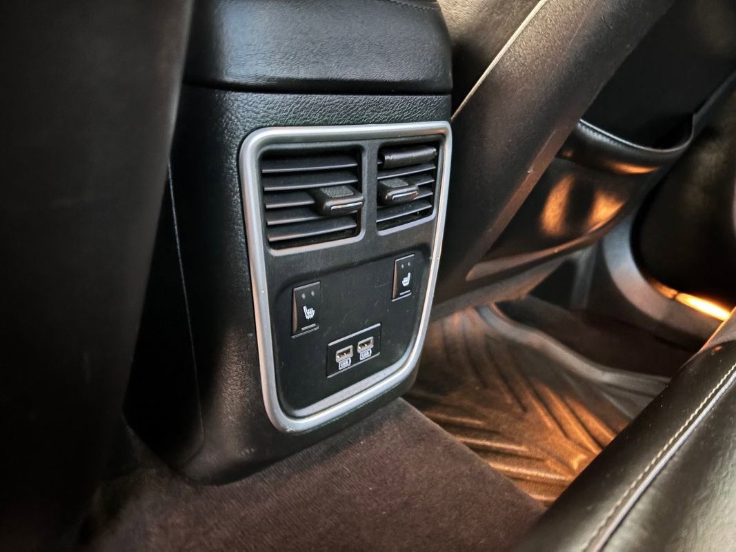 Used 2018 Dodge Charger R/T Scat Pack RWD image 36