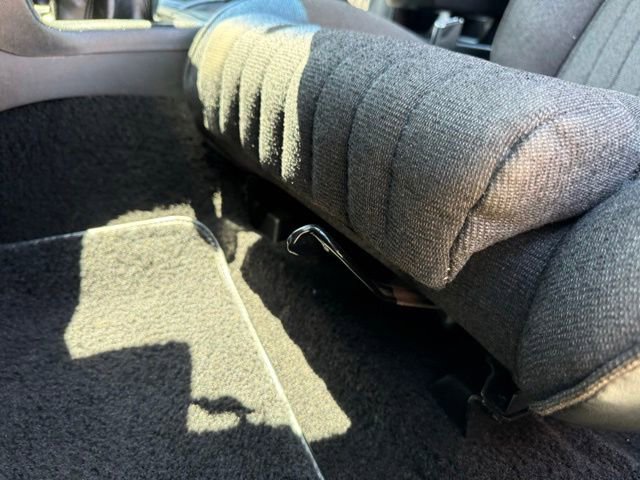 Used 1991 Ford Mustang LX RWD image 29