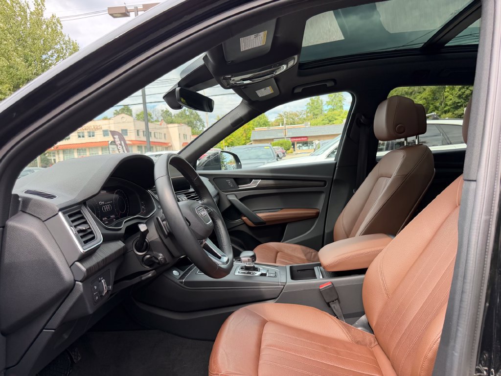 Used 2020 Audi Q5 2.0T Premium Plus AWD/4WD image 15
