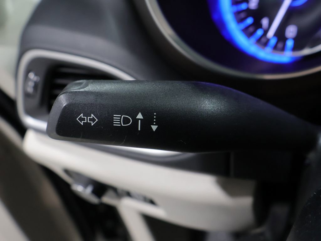 Used 2019 Chrysler Pacifica Touring-L w/ Advanced Safetytec Group image 41