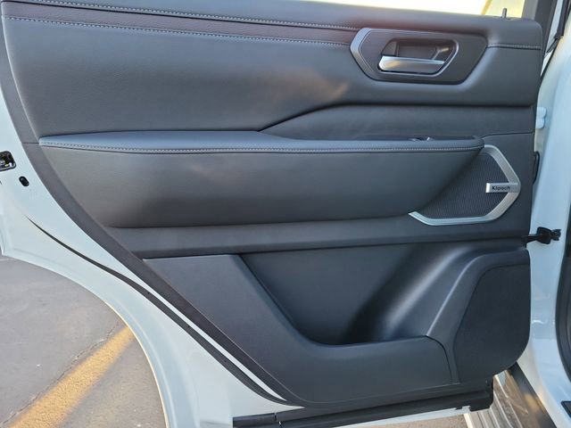 New 2026 Nissan Armada Platinum Reserve image 19