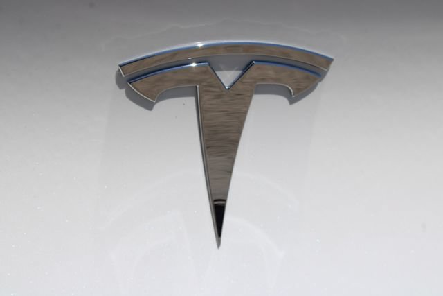 Used 2022 Tesla Model Y Long Range AWD/4WD image 7