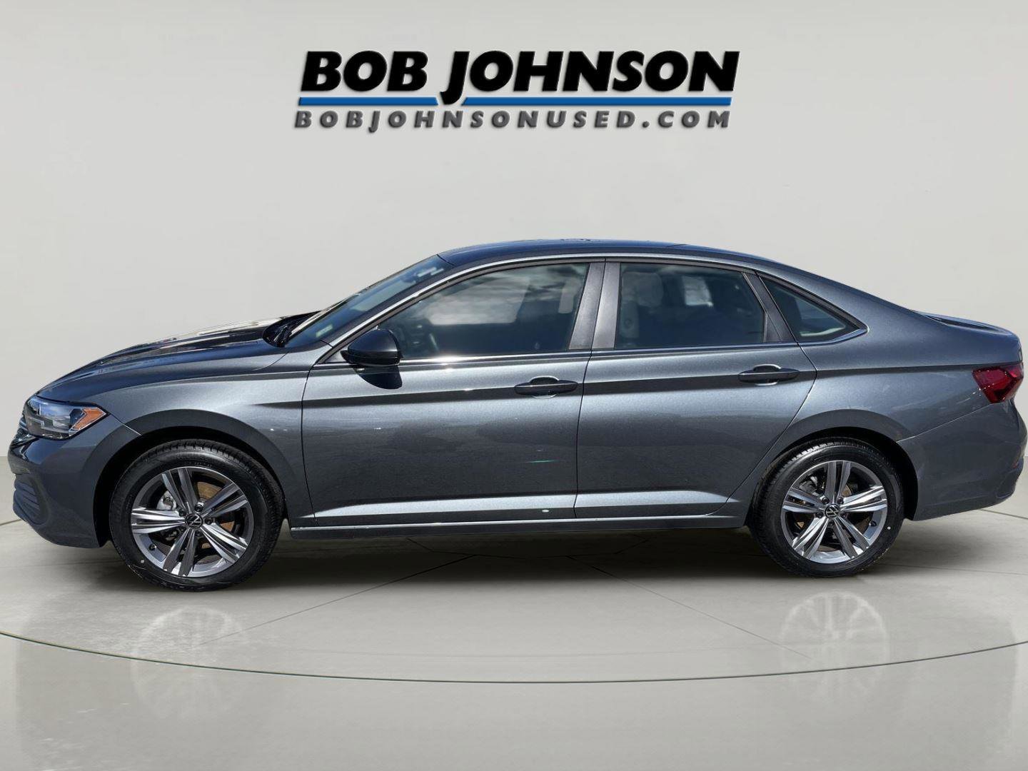 Used 2023 Volkswagen Jetta SE FWD image 6