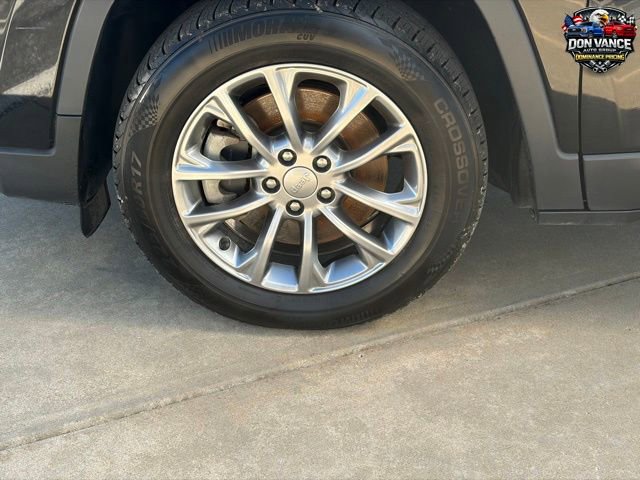 Used 2022 Jeep Cherokee Latitude Lux FWD image 23