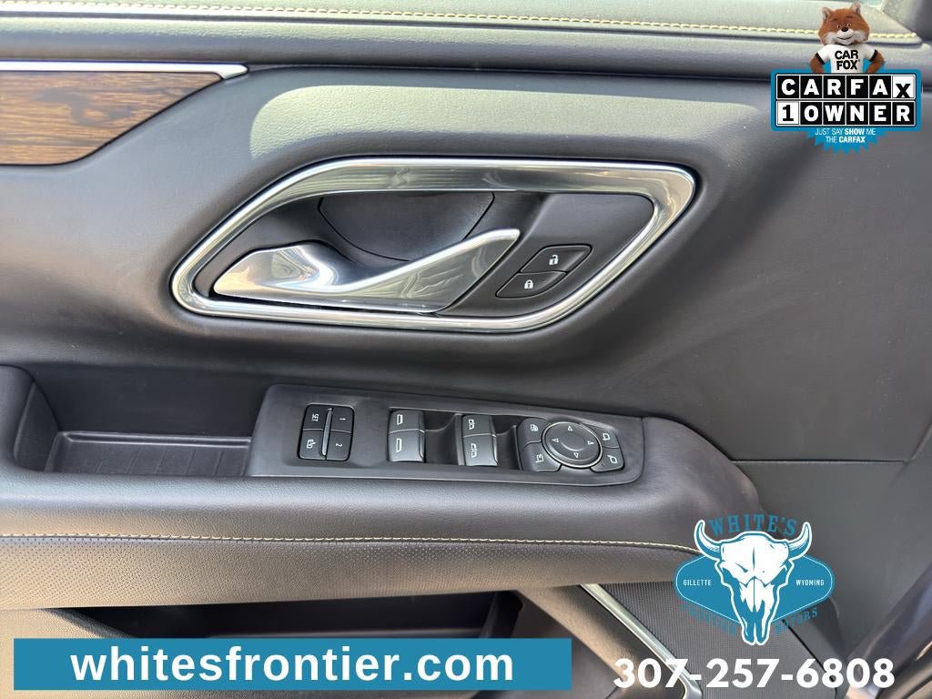 Used 2024 Chevrolet Suburban Premier AWD/4WD image 19