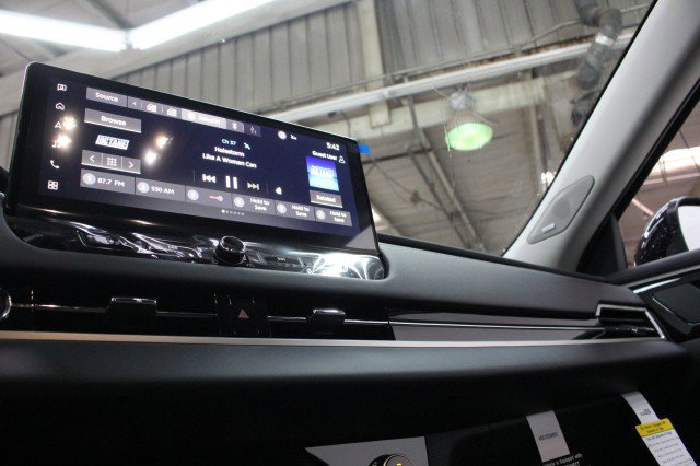 New 2026 Mitsubishi Outlander ES FWD image 12