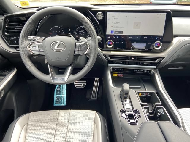 New 2026 Lexus TX 500h AWD w/ Technology Package image 11