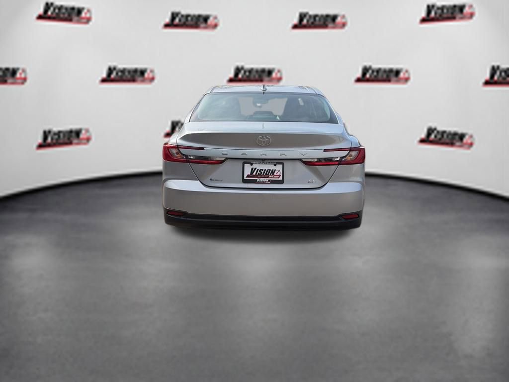 Used 2025 Toyota Camry LE FWD image 7