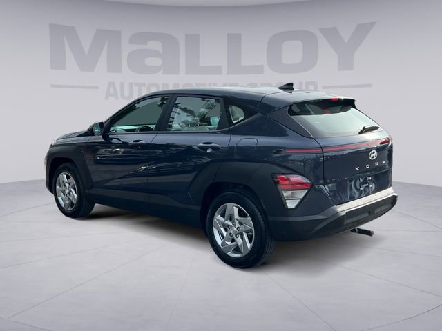 Used 2025 Hyundai Kona SE image 3