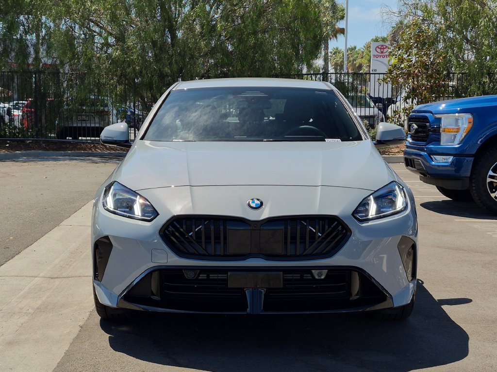 New 2026 BMW 228i xDrive w/ M Sport Package AWD/4WD image 4