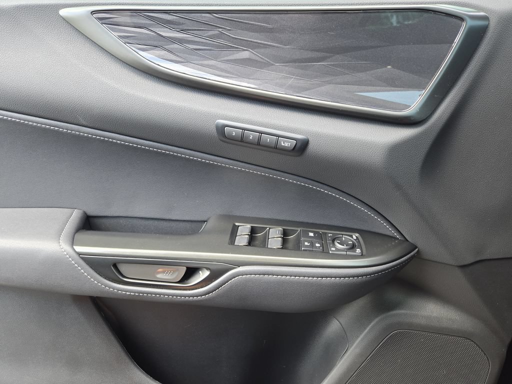 Used 2025 Lexus NX 250 FWD w/ Accessory Package (K3) image 23